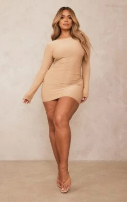 PRETTYLITTLETHING Shape Stone Slinky Extreme Scoop Back Bodycon Dress -Goremje Style 41b24ad08808a6b8b0785ba3ab417ff68c2b5008 cnd6479 3