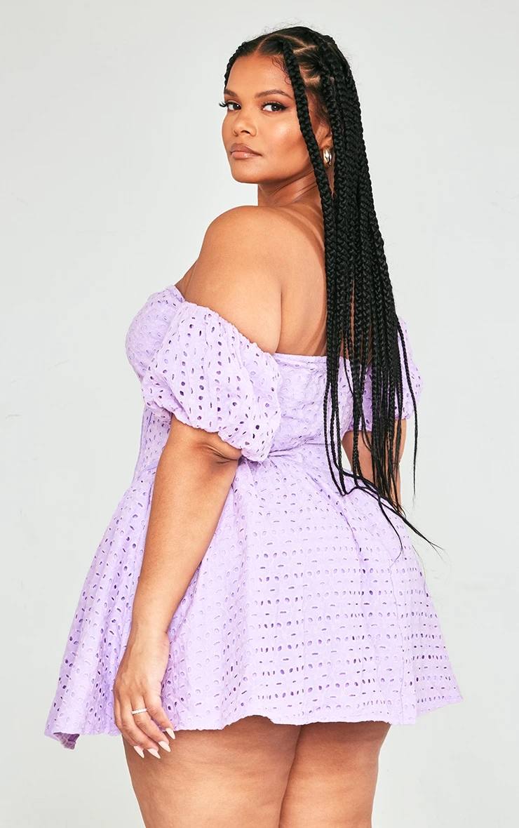 Plus Lilac Broderie Puff Sleeve Shift Dress 4 Plus Lilac Broderie Puff Sleeve Shift Dress - Image 2