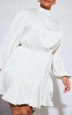 Plus Cream Polka Dot Pleated Hem Shift Dress -Goremje Style 830a79401ba990057a484d88eaf7f63fdafd104f cnd4901 4