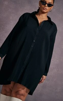 Plus Black Plisse Oversized Shirt Dress 10 Plus Black Plisse Oversized Shirt Dress -Goremje Style dca3d4d895e16e71352e538e9cea944db55b4194 cnc5106 4