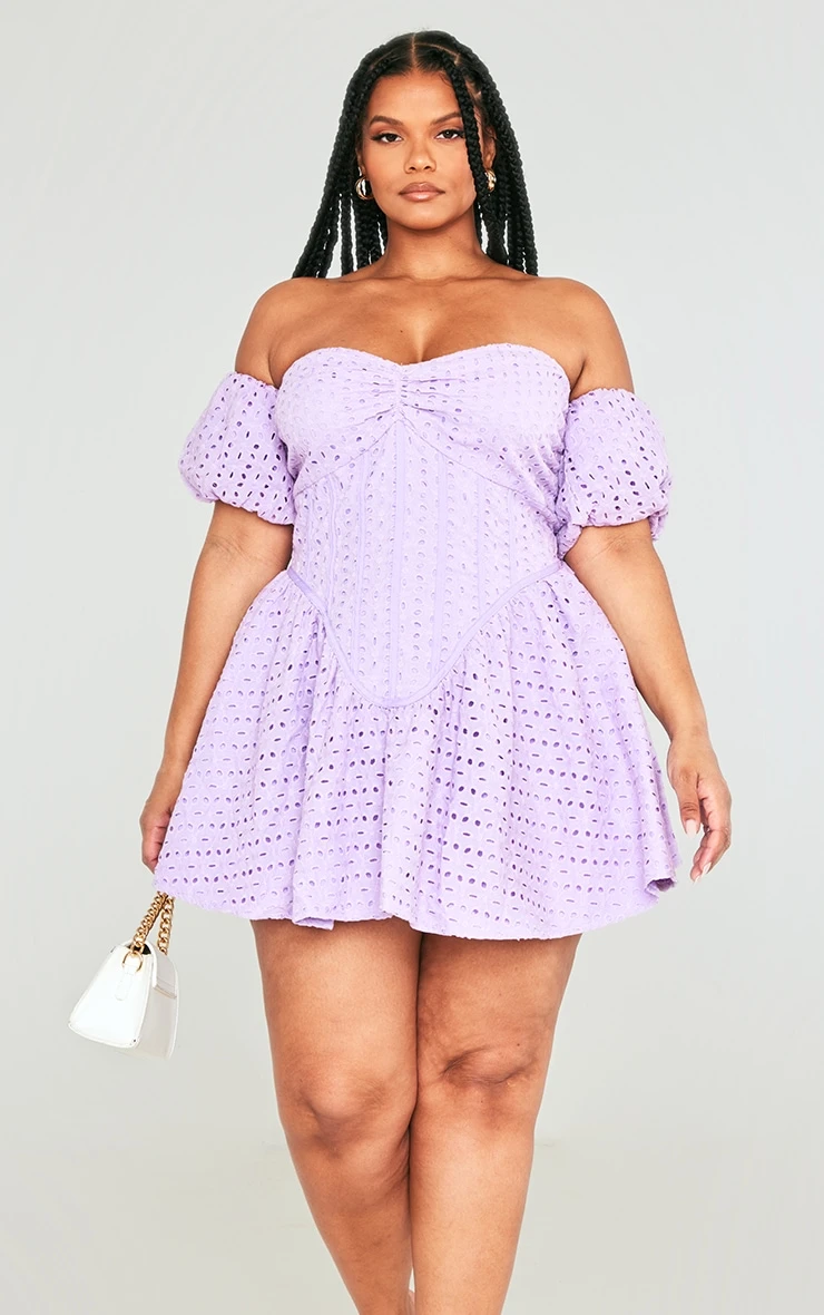 Plus Lilac Broderie Puff Sleeve Shift Dress 5 Plus Lilac Broderie Puff Sleeve Shift Dress - Image 3