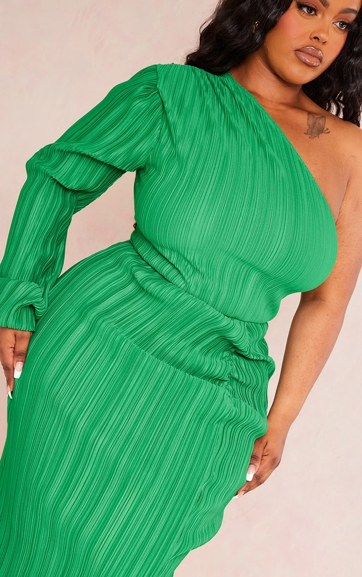 Plus Bright Green Plisse One Shoulder Ruched Midaxi Dress 6 Plus Bright Green Plisse One Shoulder Ruched Midaxi Dress - Image 4